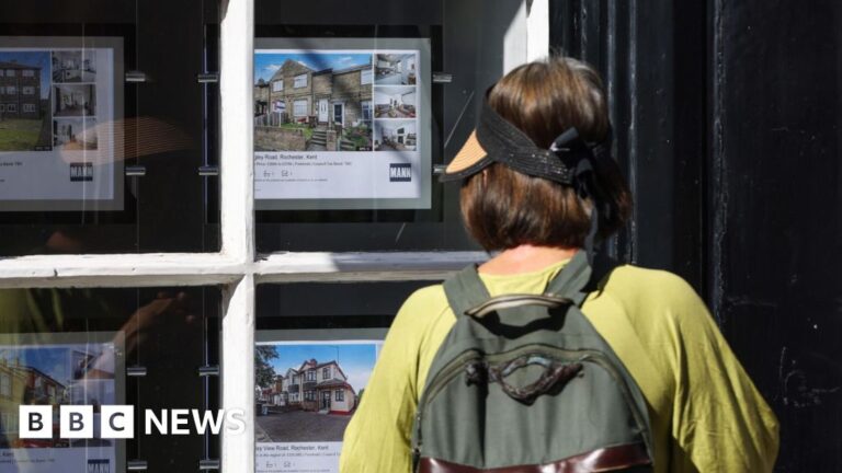 Conservatives announce £5,000 tax rebate for young home buyers