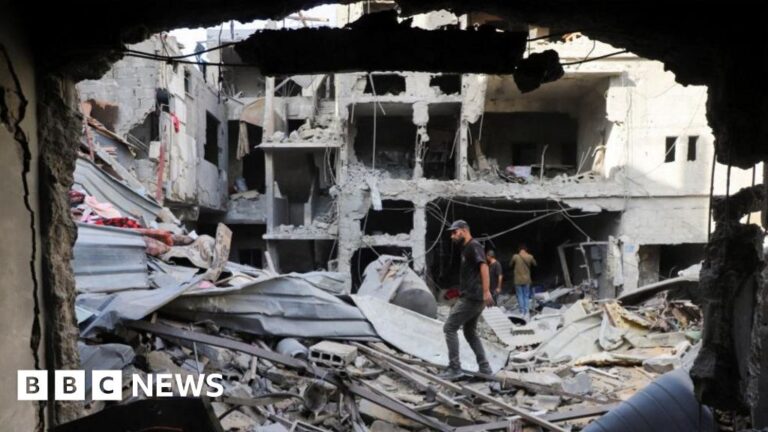 Overnight strikes hit Gaza ahead of crucial peace talks