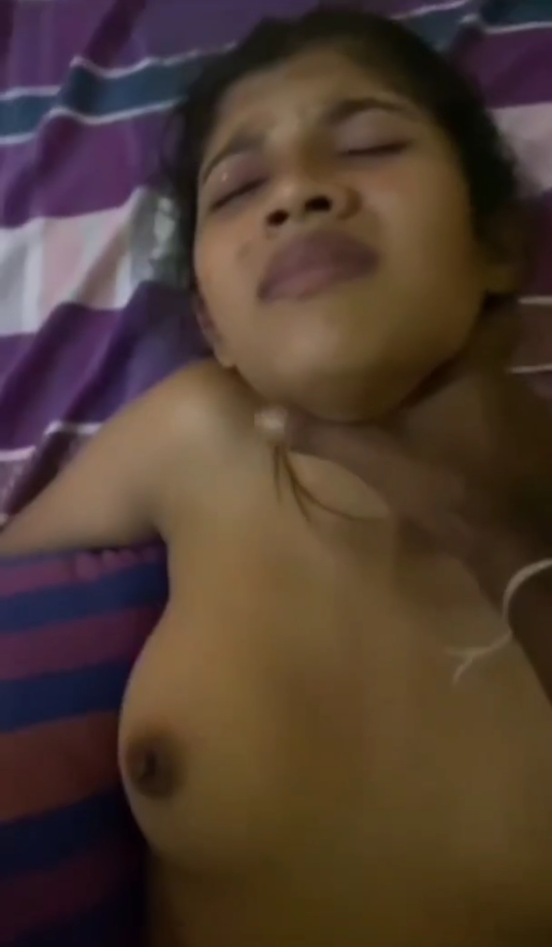 රිදෙනව කියද්දි බලෙන්ම ගහනවා🥵🍑🍌 සිංහල වොයිස් එක්කම 🥵❤️‍🩹❤️‍🔥