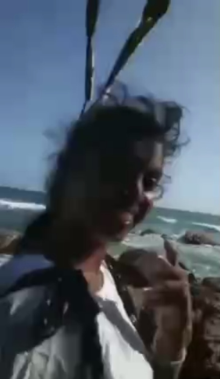 දෙන්නා බීච් ගිහින් කරන වැඩෙ🥵🍌💦