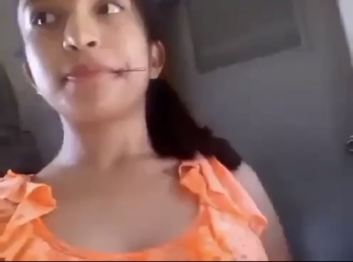 චුටී නංගියා බෙස්ටට කුක්කු පෙන්නන්නවා🥵🍒🤭